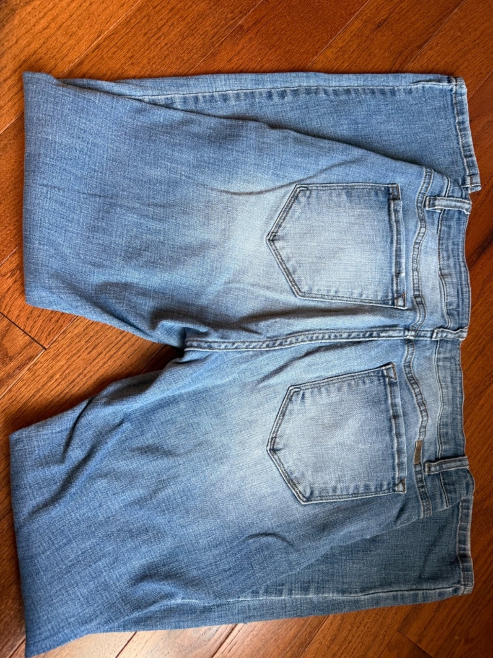 Kancan Distressed Jeans - Picture 4 of 4
